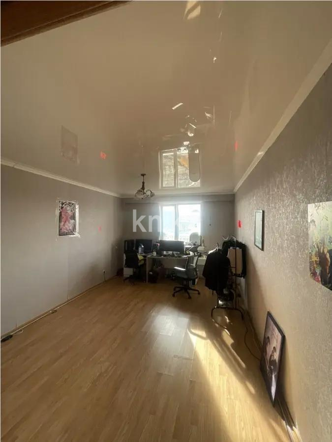 Продажа 3-комнатной квартиры, 140 м², ул. Бокейхана, дом  2 в Астане