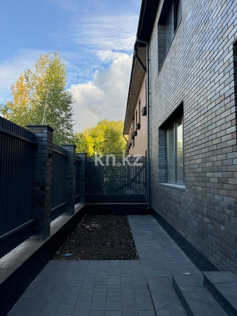 Продажа 6-комнатного дома, 300 м² в Караганде - фото 2