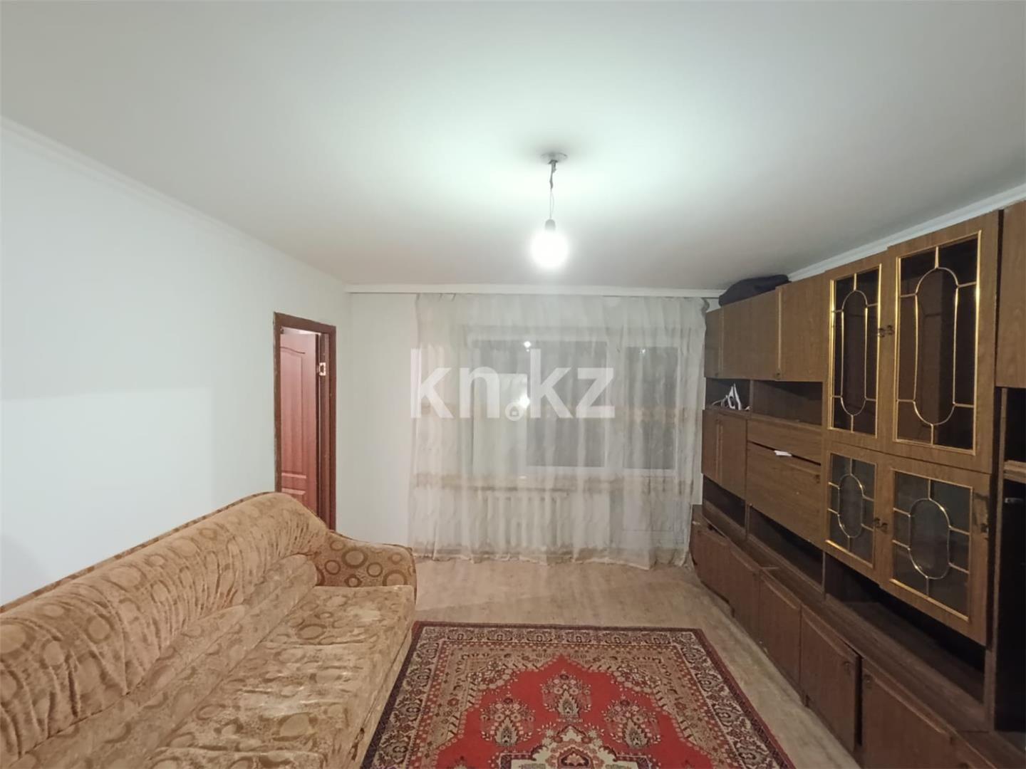 Продажа 3-комнатной квартиры, 60 м², ул. Серова, дом  53 - Продажа квартир в Караганде фото 1 из 10