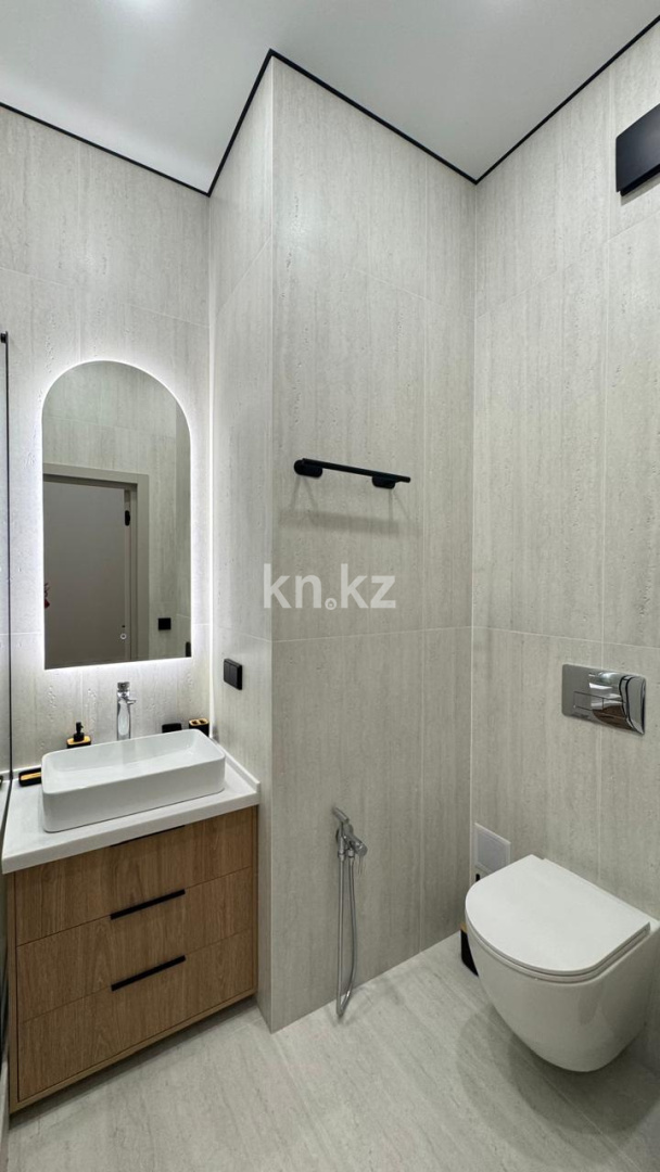 Аренда 3-комнатной квартиры, 90 м², пр. Аль-Фараби - Аренда  трехкомнатных квартир помесячно в Алматы фото 7 из 14