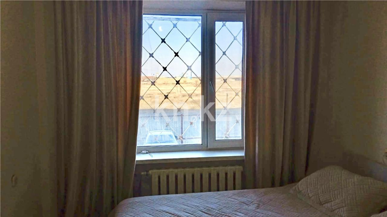 Продажа 3-комнатной квартиры, 63 м², мкр-н Голубые Пруды, дом  12 в Караганде - фото 11