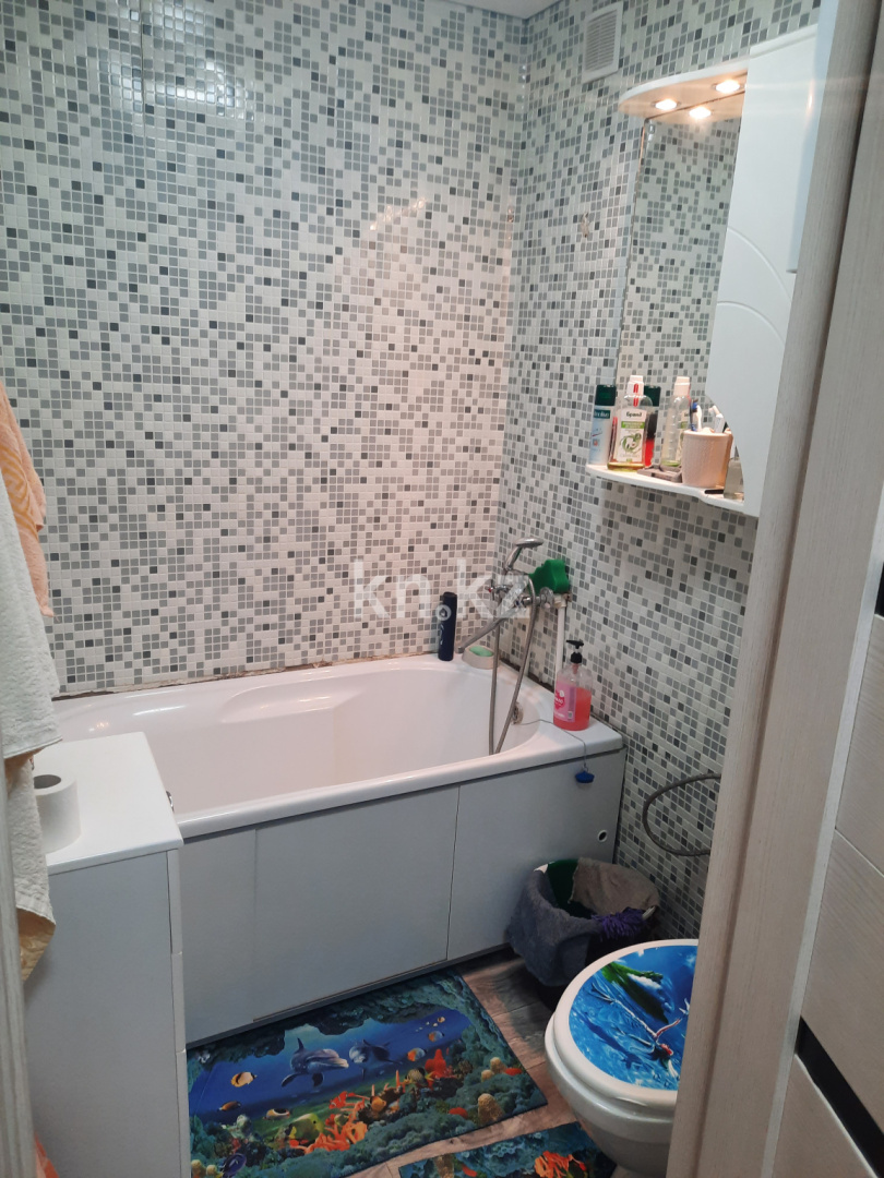 Продажа 1-комнатной квартиры, 18.6 м² - Недвижимость в Караганде - страница 5 фото 8 из 13