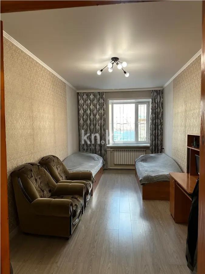 Продажа 3-комнатной квартиры, 96 м², ул. Белинского, дом  36 - Продажа  трехкомнатных квартир в Караганде фото 2 из 6