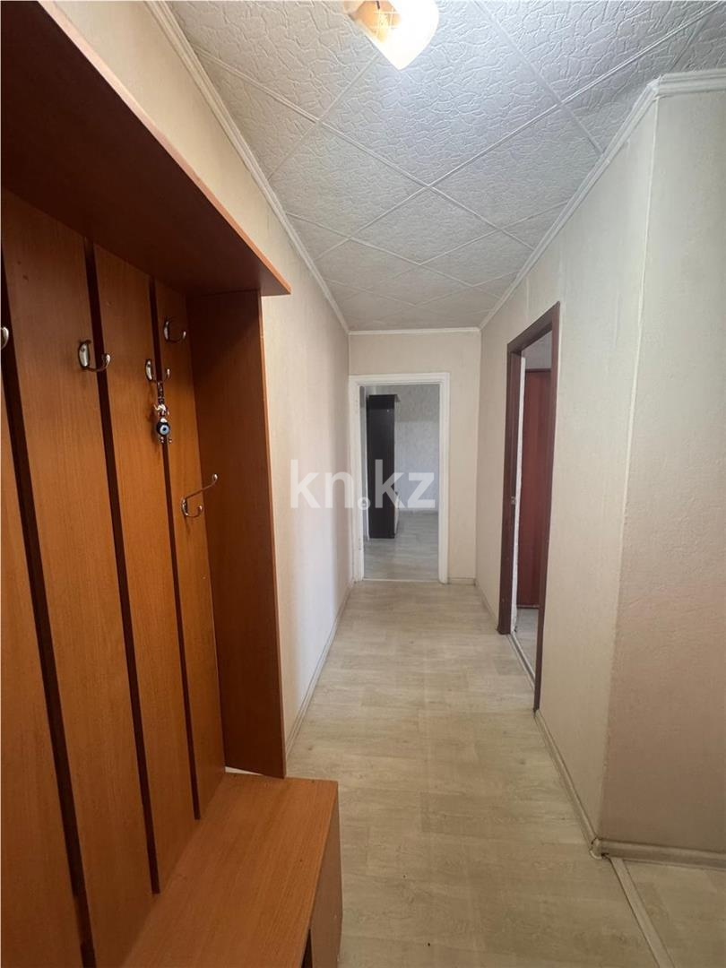Продажа 3-комнатной квартиры, 59 м² - Продажа трехкомнатных квартир в кирпичном доме в Караганде фото 8 из 13