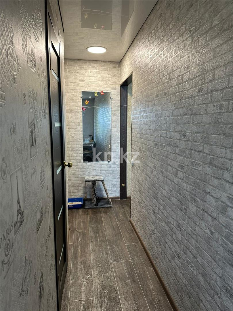 Продажа 2-комнатной квартиры, 45 м², мкр-н 17 в Караганде - фото 8