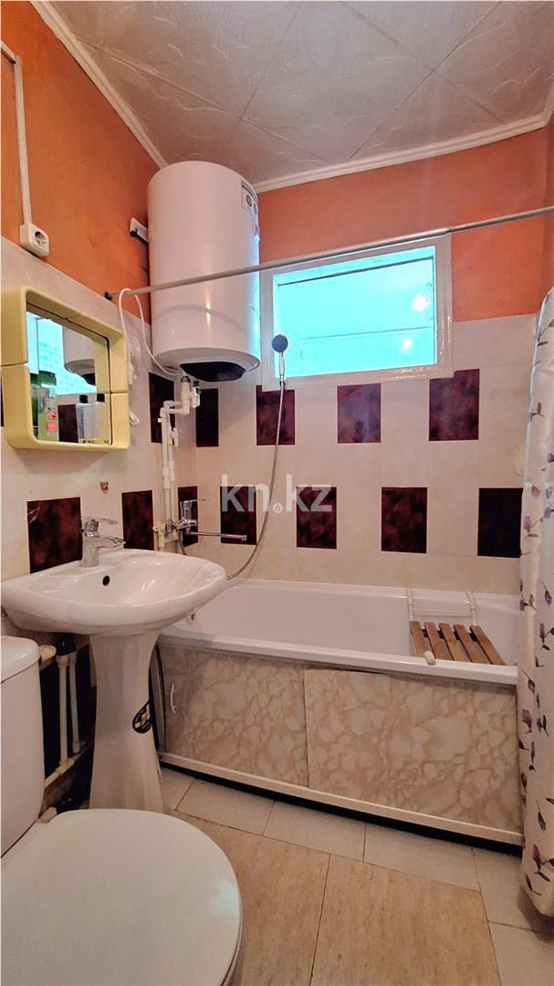 Продажа 2-комнатной квартиры, 43 м², 11 квартал, дом  8 - Продажа квартир в Казахстане фото 6 из 7