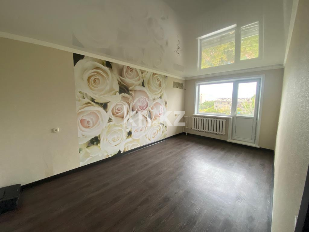 Продажа 2-комнатной квартиры, 44 м², ул. Гапеева - Продажа  двухкомнатных квартир в Караганде фото 1 из 13