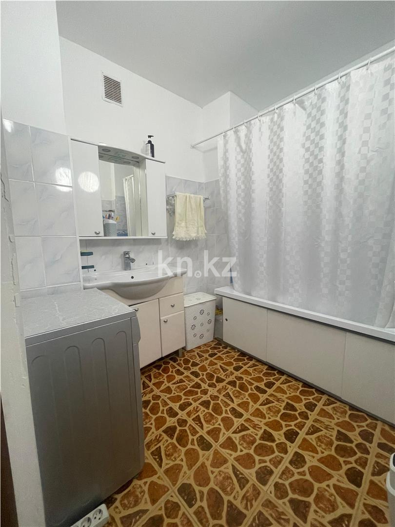 Продажа 3-комнатной квартиры, 81.3 м² в Астане - фото 10