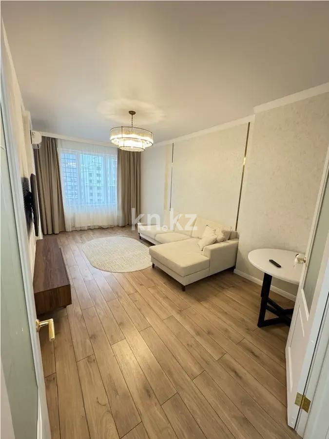 Продажа 4-комнатной квартиры, 125 м², ул. Туркестан, дом  28/1 в Астане