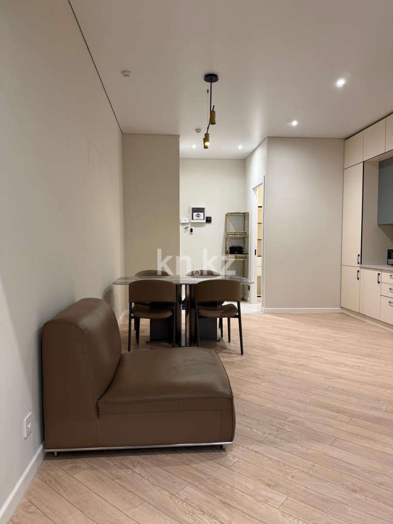 Аренда 3-комнатной квартиры посуточно, 79 м² - Аренда трехкомнатных квартир посуточно в Алматы фото 5 из 14