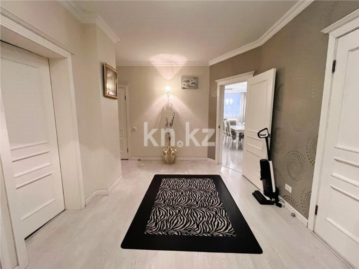 Продажа 4-комнатной квартиры, 136 м², пр. Шахтеров - Продажа  четырехкомнатных квартир в Караганде с фото фото 22 из 34