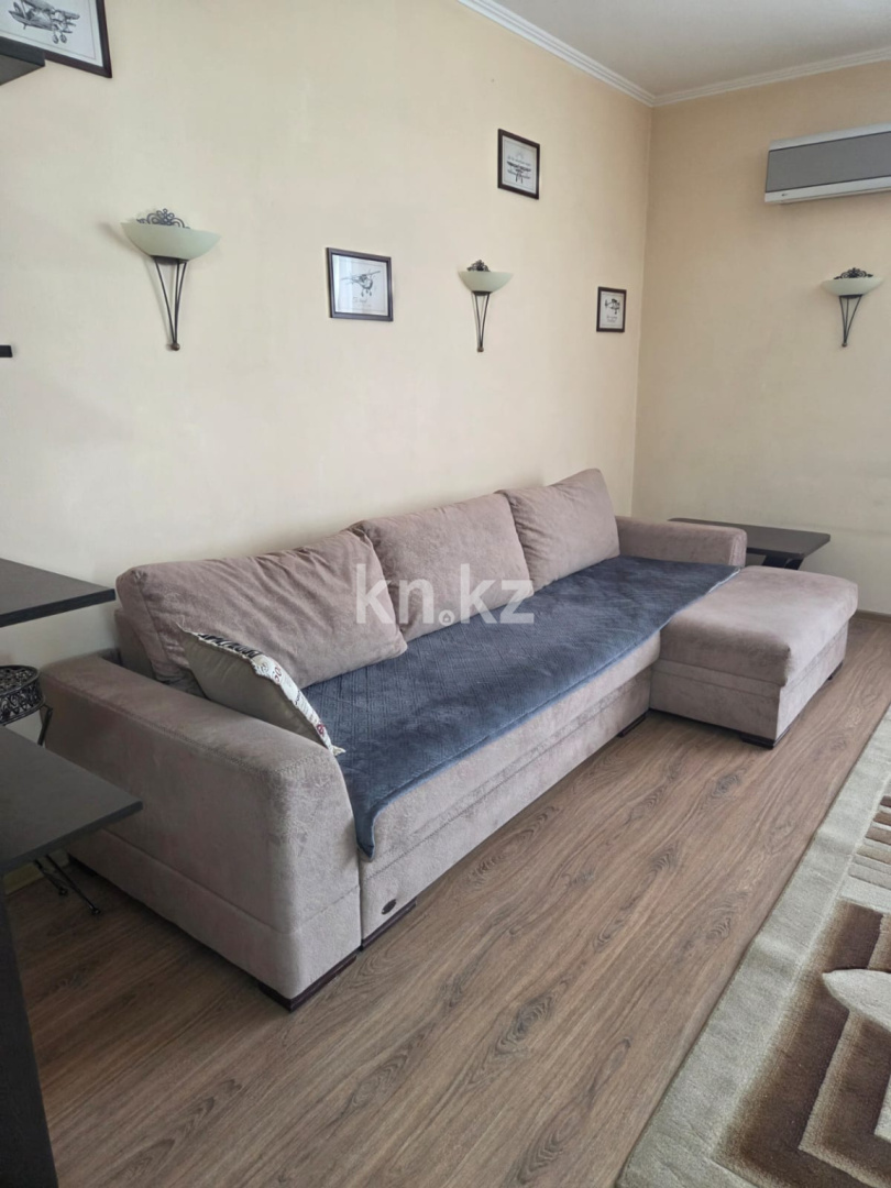 Аренда 3-комнатной квартиры, 82 м² - Аренда  трехкомнатных квартир помесячно в Караганде фото 7 из 12