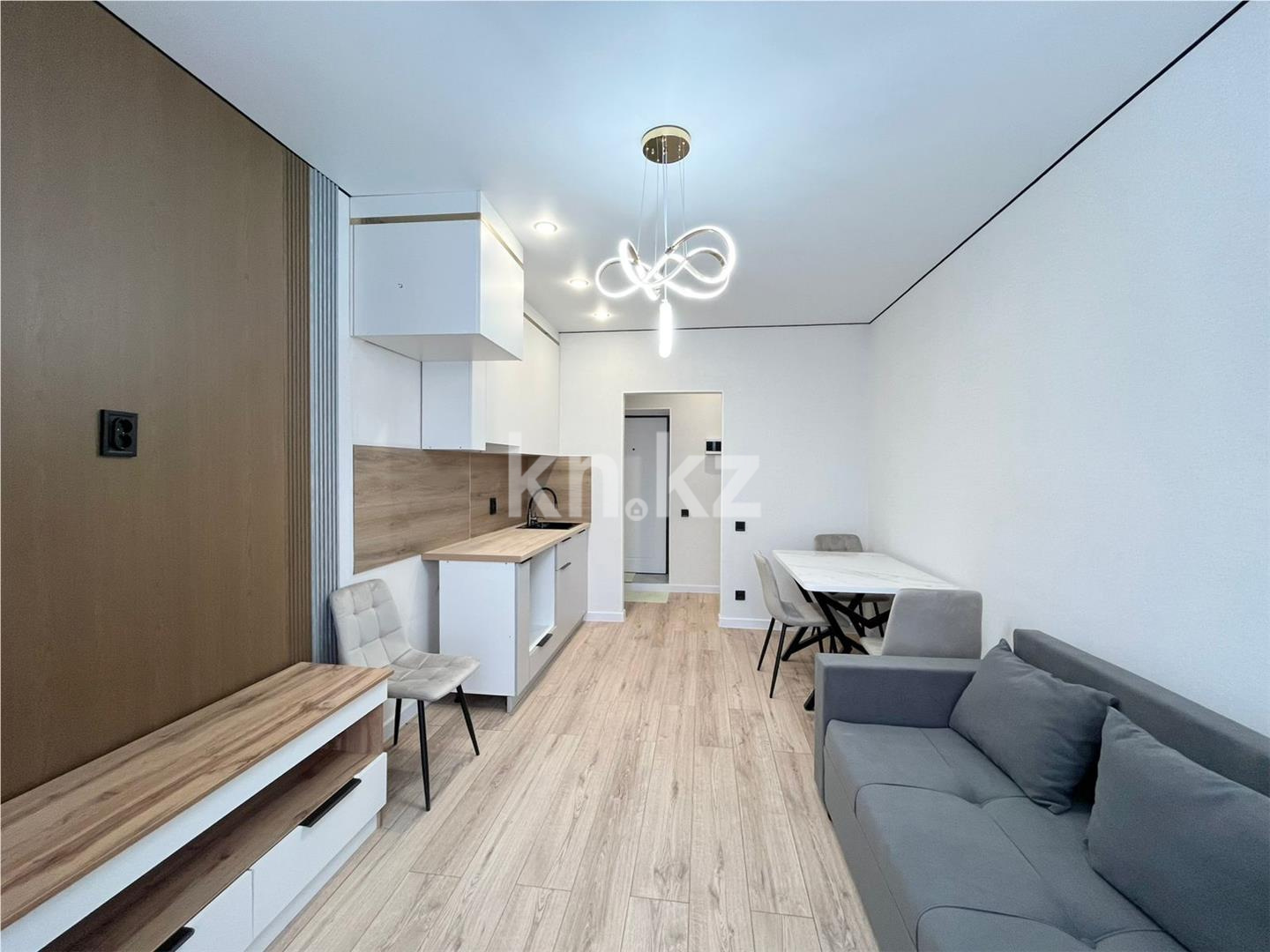 Продажа 2-комнатной квартиры, 38 м² - Недвижимость в Казахстане - страница 3 фото 1 из 8