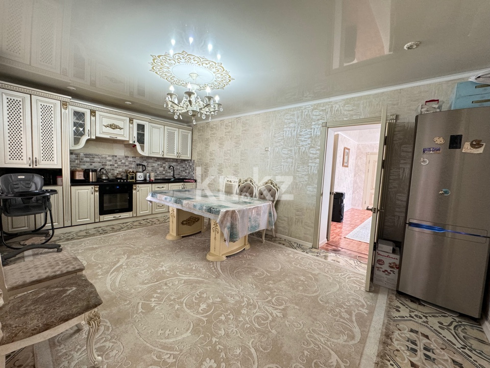 Продажа 3-комнатного дома, 128 м², ул. Весенняя, дом  45 - Продажа и аренда недвижимости в Актобе фото 1 из 16