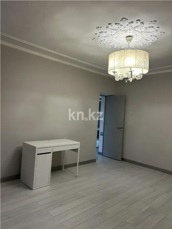 Продажа 4-комнатной квартиры, 96 м² в Алматы