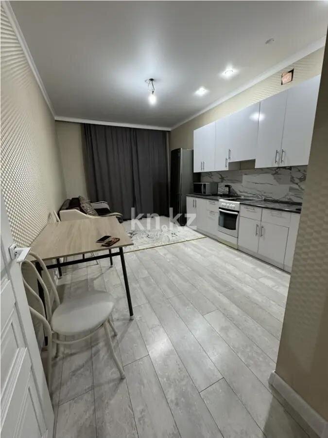 Продажа 2-комнатной квартиры, 70 м² в Караганде - фото 3