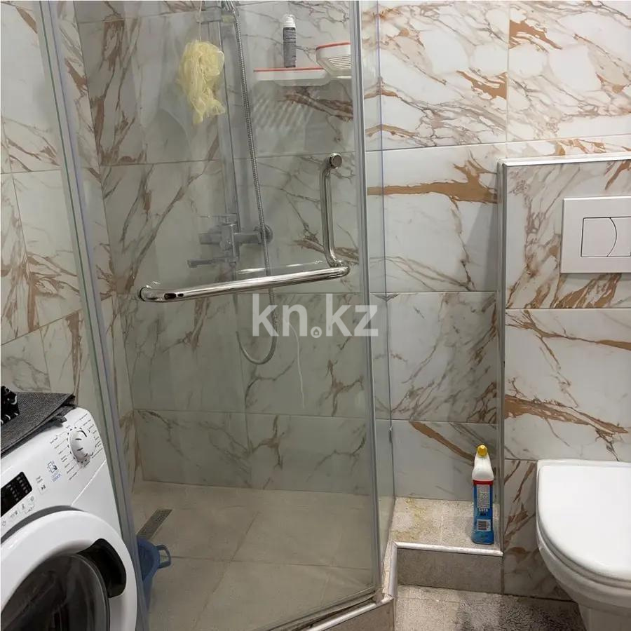 Продажа 4-комнатной квартиры, 74 м², 11 мкр., дом  25 - Продажа квартир в Алматы фото 8 из 8