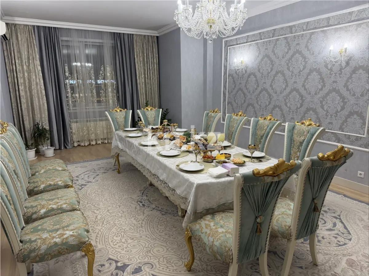 Продажа 5-комнатной квартиры, 200 м² - Продажа пятикомнатных и более квартир от собственников в Астане фото 2 из 6