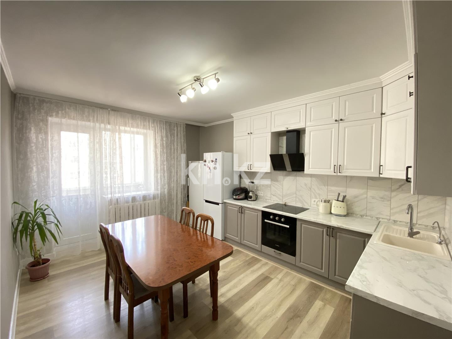 Продажа 4-комнатной квартиры, 131.9 м² в Астане - фото 12
