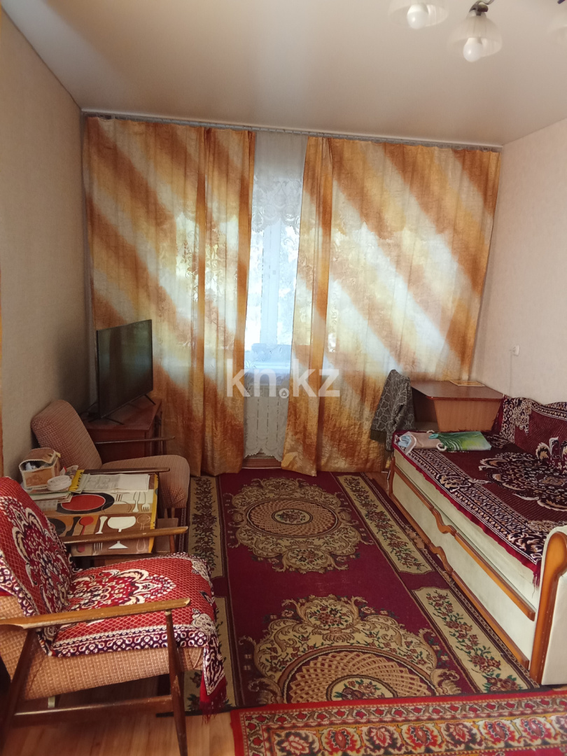 Продажа 1-комнатной квартиры, 31 м², ул. Полетаева, дом  3 - Продажа квартир в Караганде фото 1 из 17