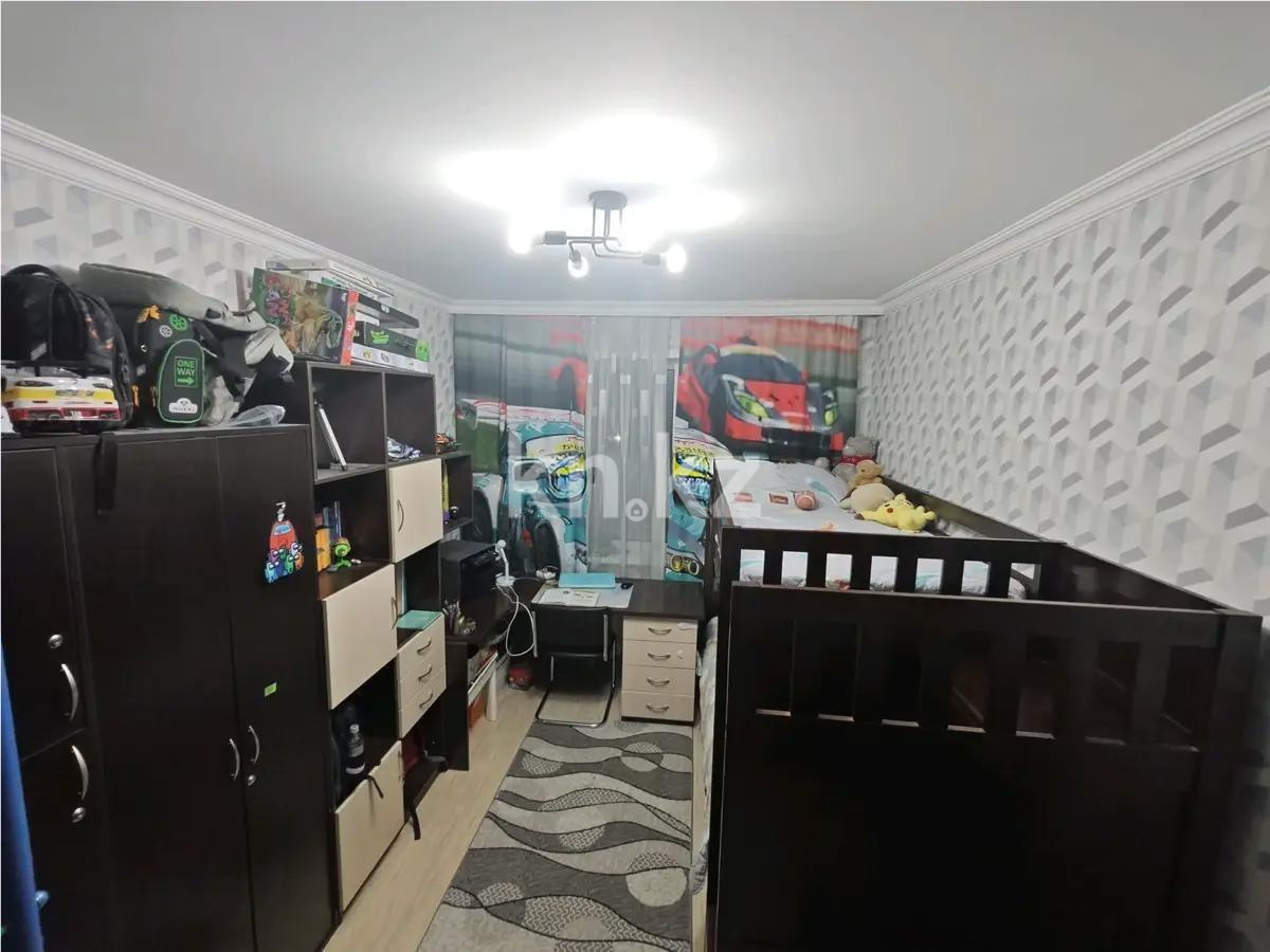 Продажа 4-комнатной квартиры, 80 м², ул. Муканова, дом  14 - Продажа  четырехкомнатных квартир в Караганде фото 4 из 7