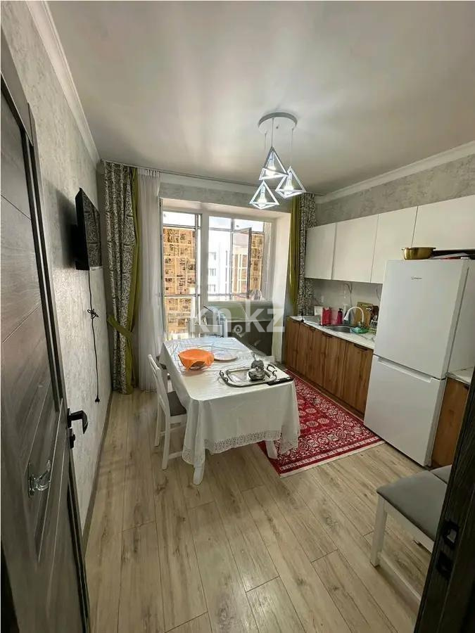 Продажа 1-комнатной квартиры, 42 м², ул. Нажимеденова, дом  37 в Астане - фото 2