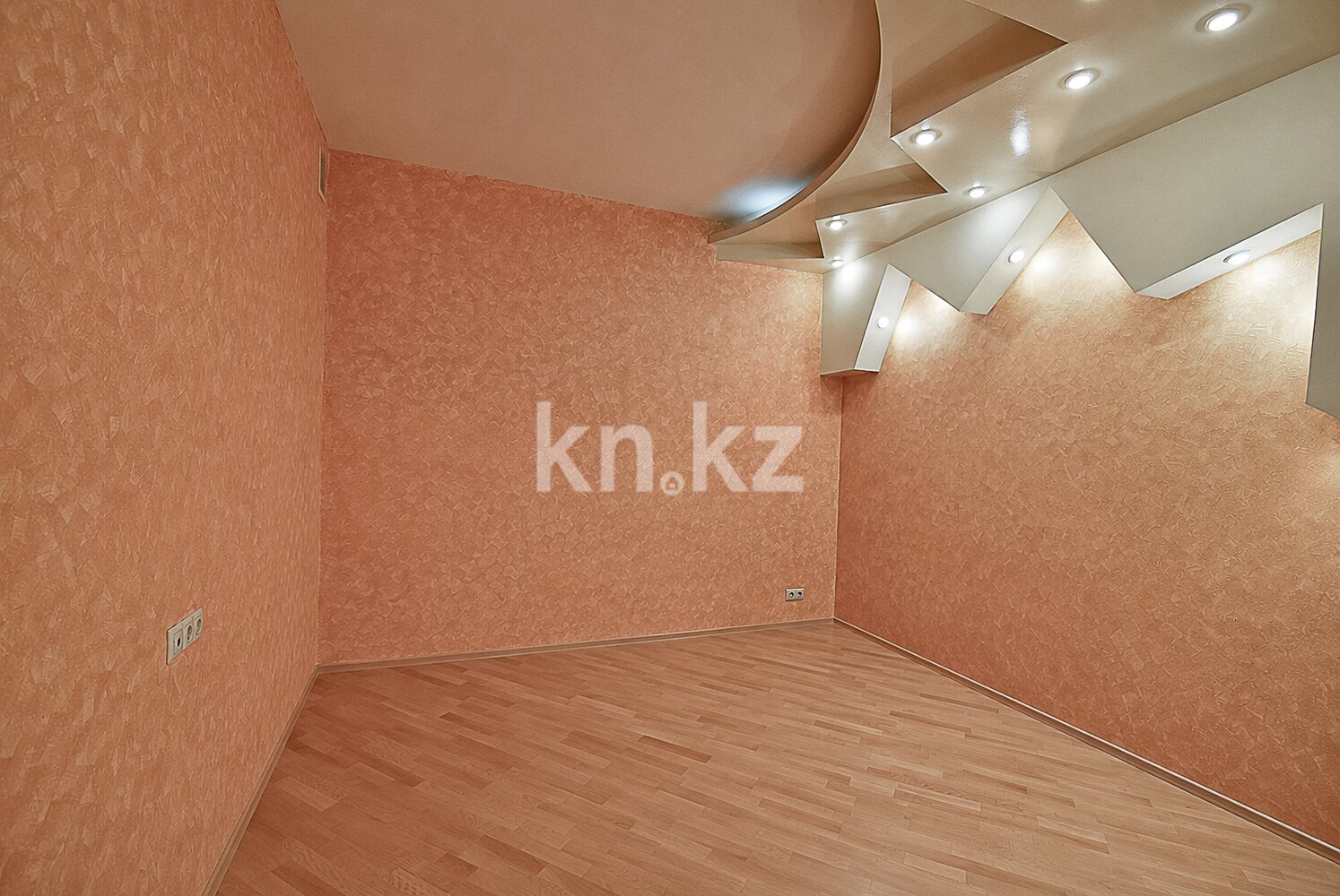 Продажа 4-комнатной квартиры, 241 м² в Алматы - фото 11