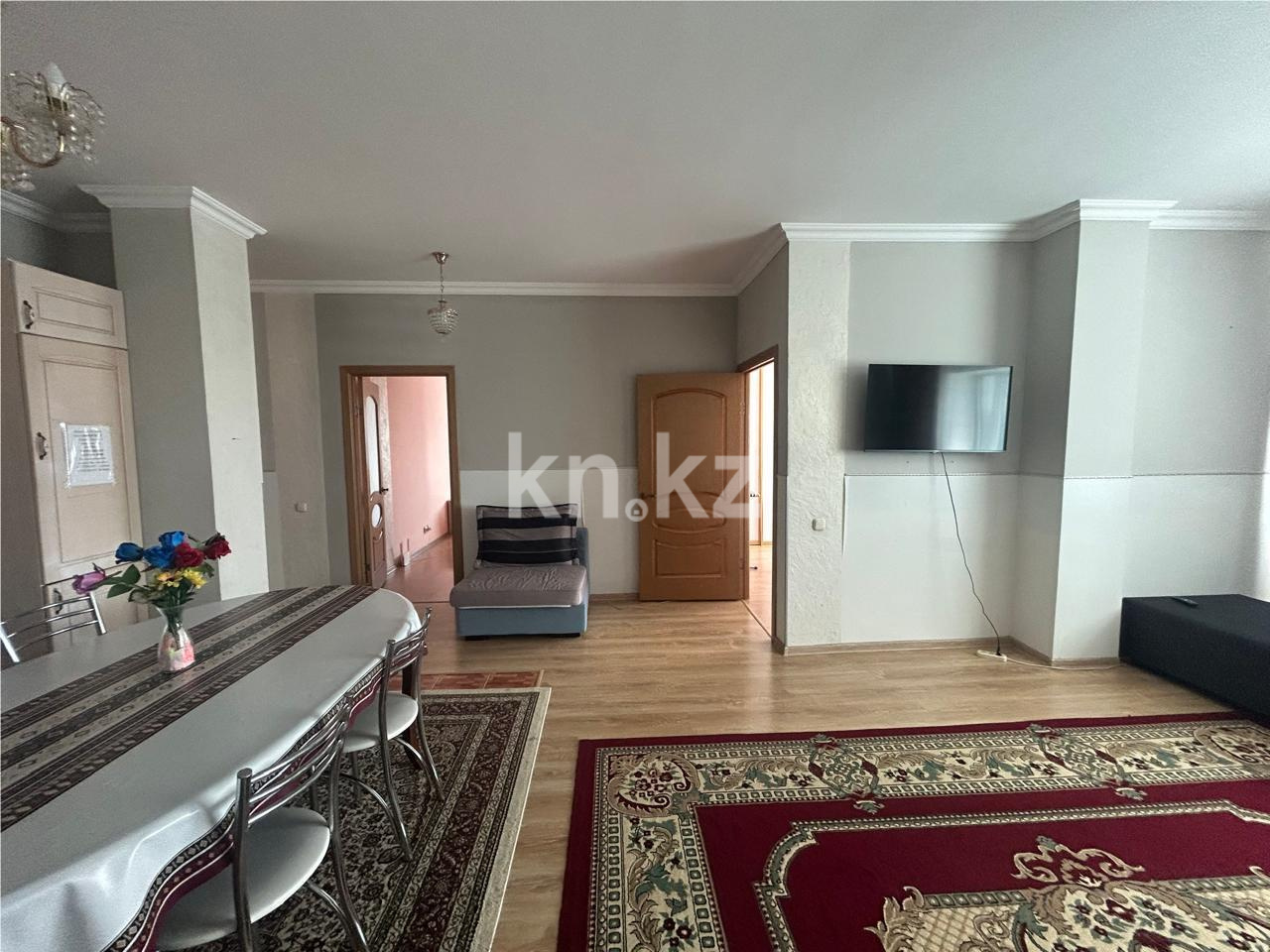 Продажа 3-комнатной квартиры, 100.2 м², ул. Достык в Астане - фото 4