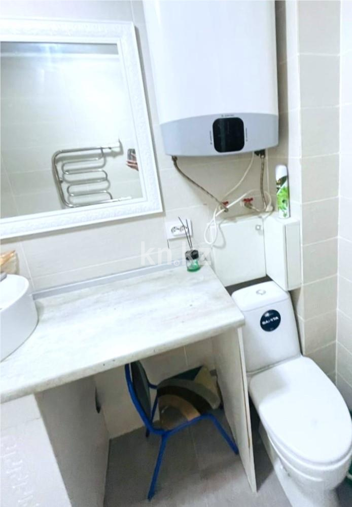 Продажа 4-комнатной квартиры, 73 м², ул. Муканова - Продажа  четырехкомнатных квартир в Караганде фото 11 из 13