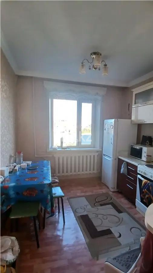 Продажа 3-комнатной квартиры, 63 м², ул. Гапеева, дом  8 - Продажа  трехкомнатных квартир в Караганде фото 5 из 7