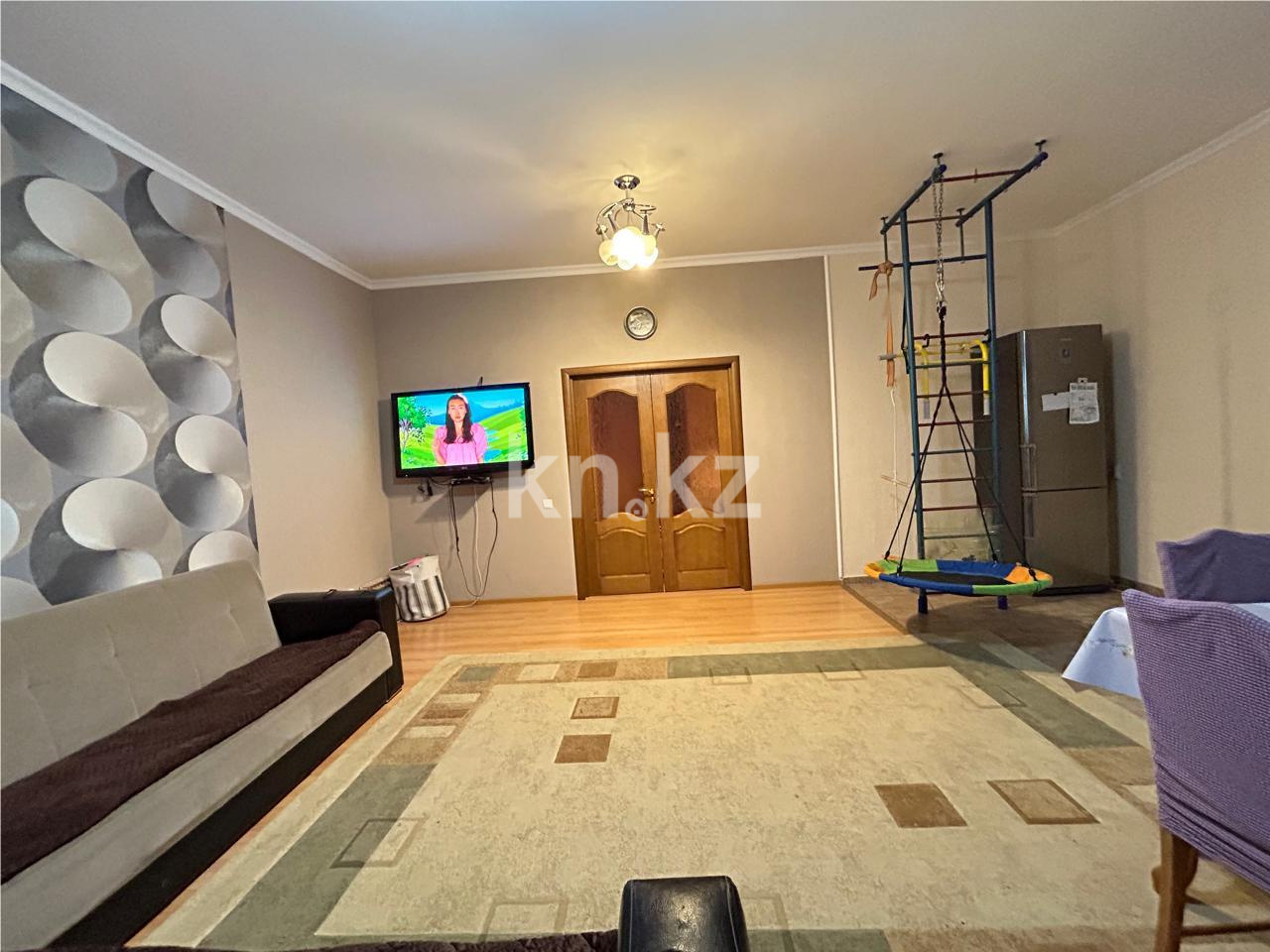 Продажа 2-комнатной квартиры, 70.2 м², ул. Габдуллина в Астане