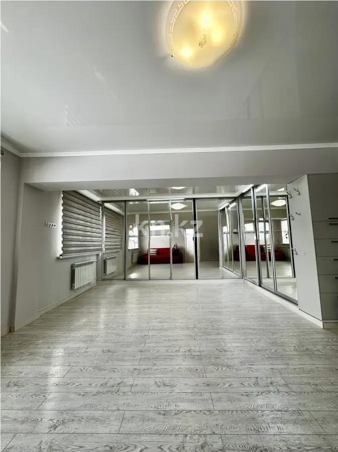 Продажа 4-комнатной квартиры, 84 м² в Алматы - фото 2