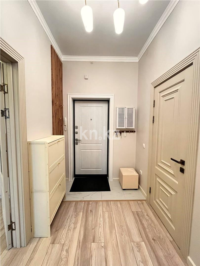 Продажа 3-комнатной квартиры, 68 м², ул. Дюсембекова - Продажа и аренда недвижимости в Караганде фото 29 из 52