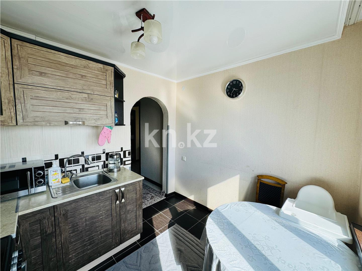 Продажа 2-комнатной квартиры, 51 м², ул. Анжерская - Продажа квартир в Караганде фото 10 из 12