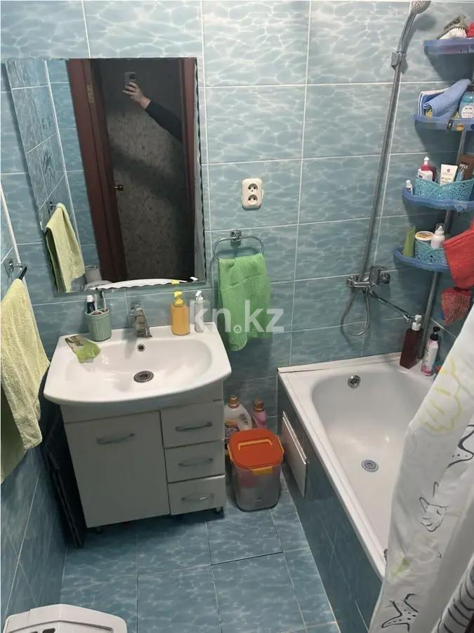 Продажа 4-комнатной квартиры, 73 м², ул. Гапеева, дом  5 в Караганде - фото 6