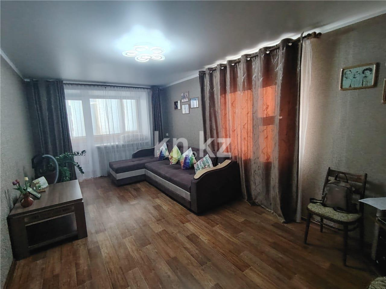 Продажа 2-комнатной квартиры, 42 м², пр. Республики, дом  18 - Продажа  двухкомнатных квартир в Темиртау фото 1 из 18