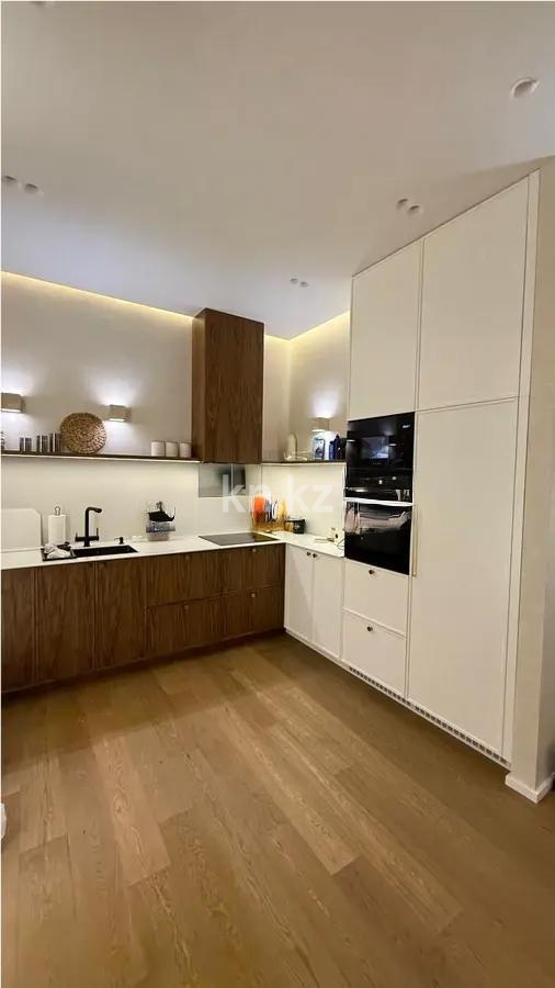 Продажа 4-комнатной квартиры, 160 м², ул. Кажымукана, дом  101/1 в Алматы - фото 2