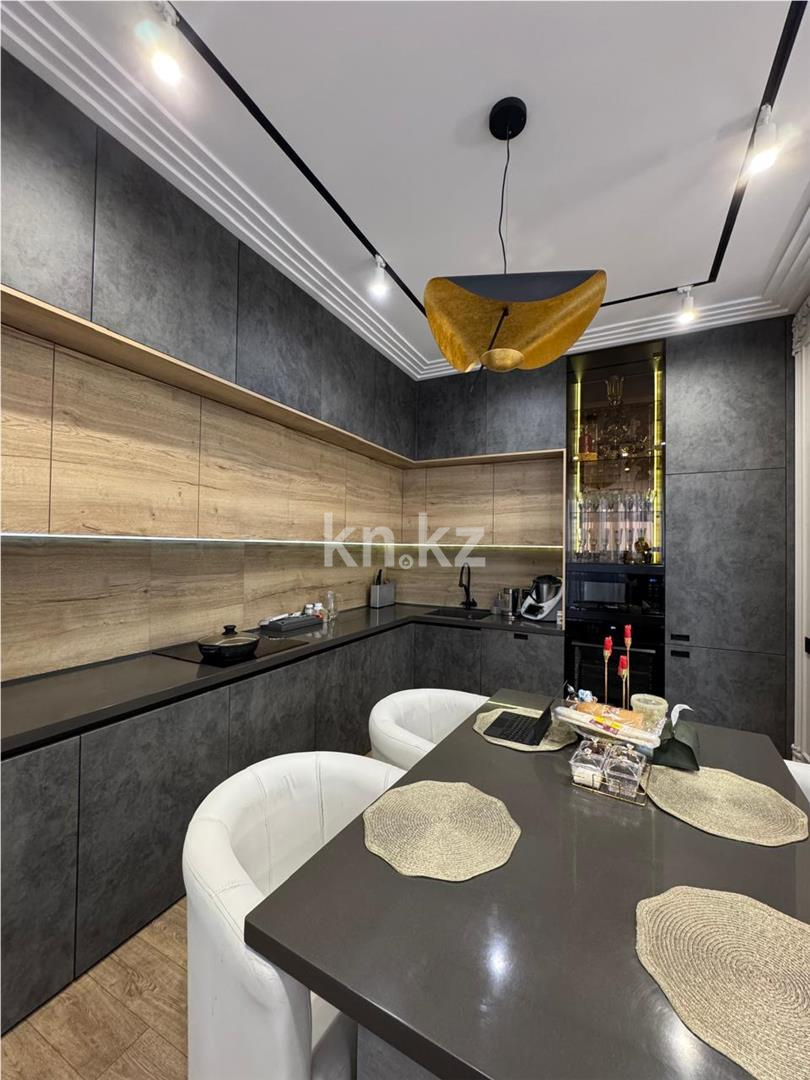 Продажа 3-комнатной квартиры, 123 м² - Продажа квартир в Караганде - страница 2 фото 5 из 25