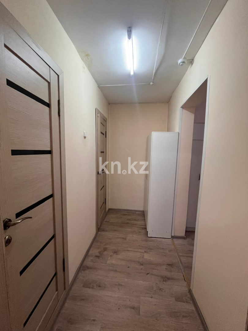 Продажа , 47 м², мкр-н Восток-3, дом  20 - Продажа офисных и торговых помещений в Караганде фото 10 из 15