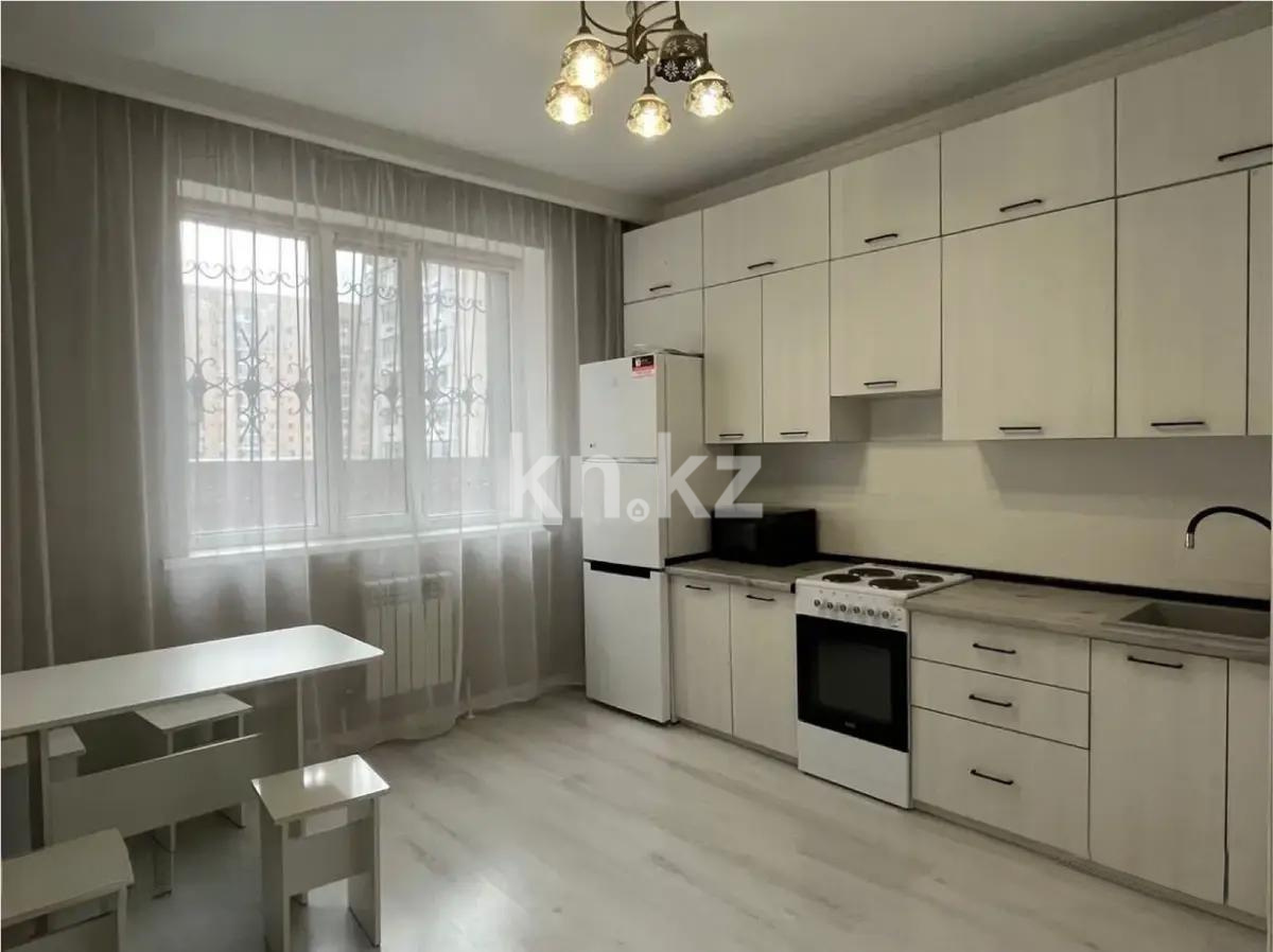 Продажа 1-комнатной квартиры, 35 м², пр. Кошкарбаева, дом  27 - Продажа квартир в новостройках Астаны с фото фото 1 из 3