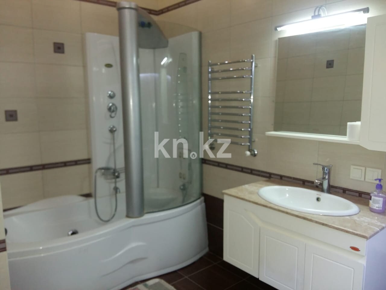 Аренда 2-комнатной квартиры посуточно, 75 м² в Астане - фото 7