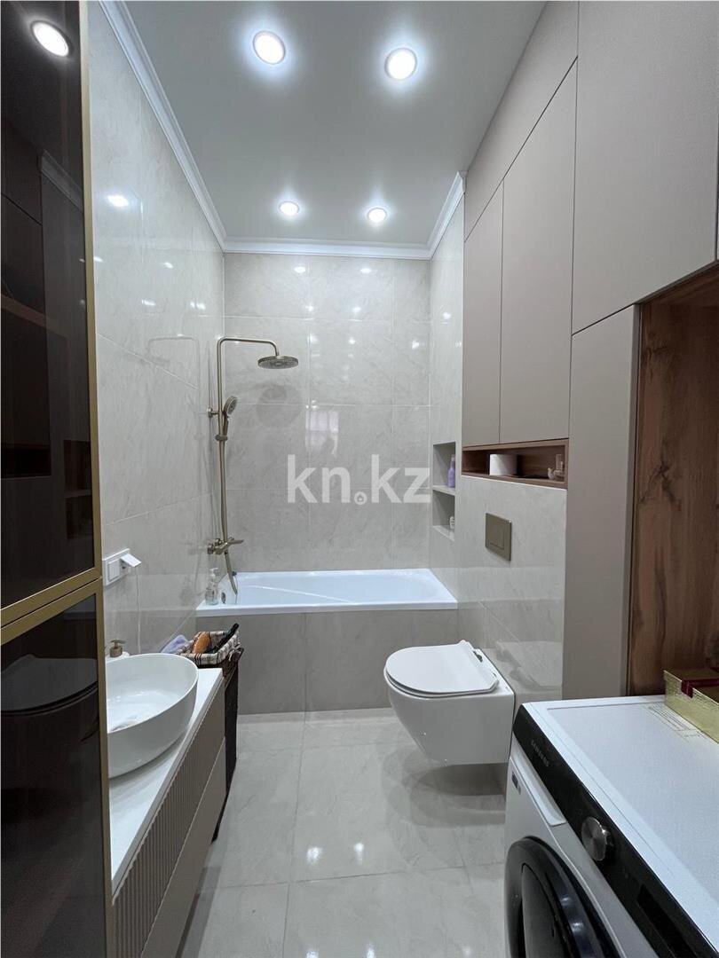 Продажа 3-комнатной квартиры, 90 м² в Караганде - фото 21