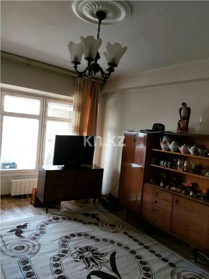 Продажа 3-комнатной квартиры, 63 м², ул. Майлина, дом  212 - Продажа квартир в Алматы без посредников с фото фото 1 из 4