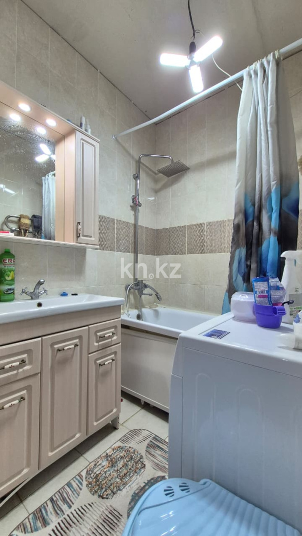 Продажа 2-комнатной квартиры, 60 м², ул. Амандосова, дом  42 в Атырау - фото 15