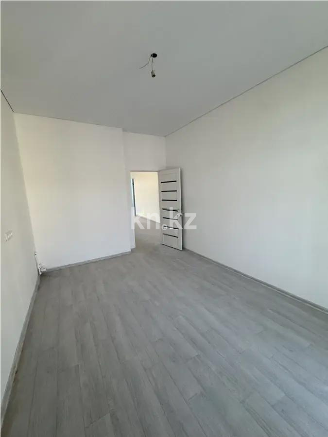 Продажа 2-комнатной квартиры, 71 м², 218 учетный квартал, дом  154 в Караганде - фото 4