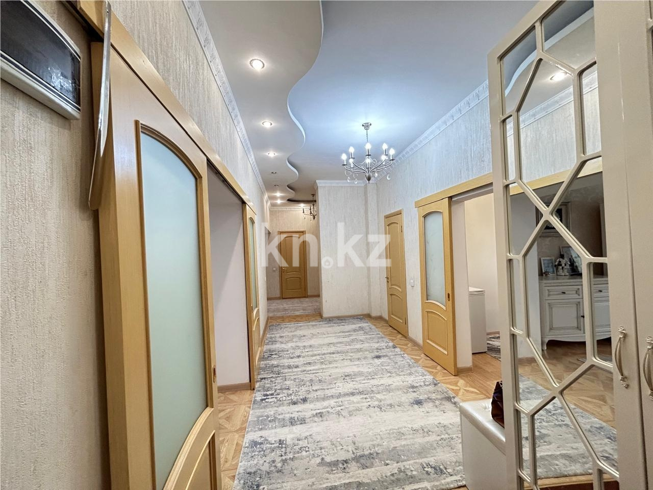 Продажа 4-комнатной квартиры, 121.1 м² в Астане - фото 25