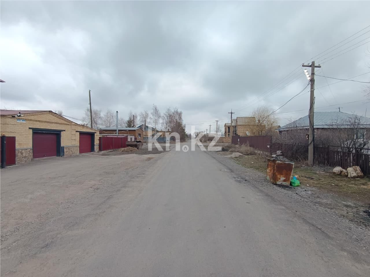 Продажа 3-комнатного дома, 55 м² - Продажа домов, коттеджей в Караганде - страница 4 фото 2 из 18