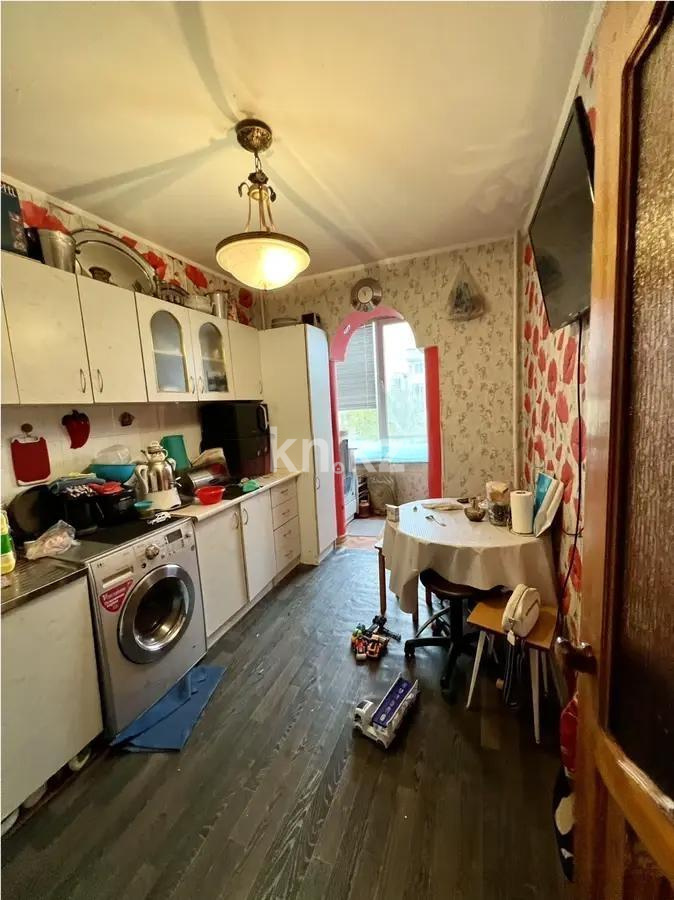 Продажа 3-комнатной квартиры, 60 м², ул. Петрова, дом  21/3 - Продажа квартир в Астане без посредников фото 4 из 6