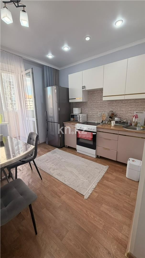 Продажа 1-комнатной квартиры, 37 м² в Караганде - фото 13