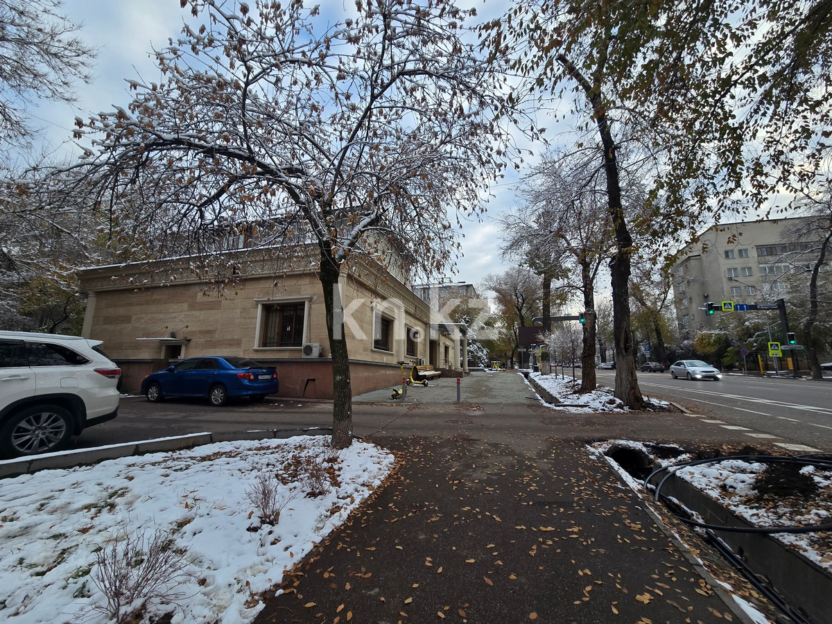 Продажа 3-комнатной квартиры, 73.1 м², ул. Карасай батыра, дом  45/43 - ул. Кунаева в Алматы - фото 20